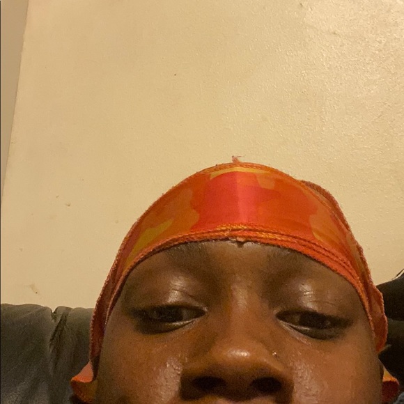 Meet your Posher, Cropper - Picture 1 of 1